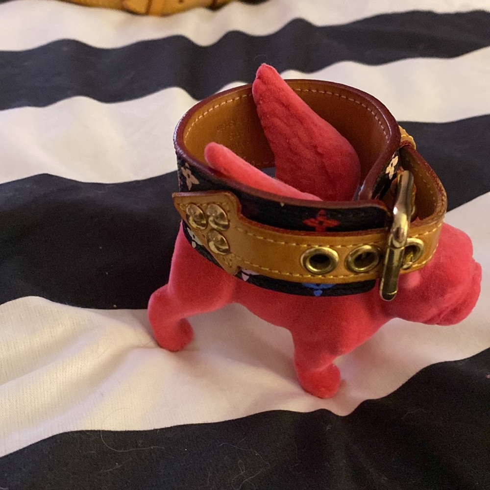 Luisvutton Braclet - image 8